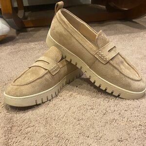 Women’s Tan Loafers